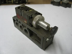 NUMATICS 082RS415C016W MODULO REGOLATORE SANDWICH SLICE ASSY Q0299 - Foto 1 di 5