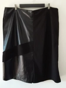 Beme Skirt Womens Size 18 Black Shiny Patch Stretch Knee Length New Tag - Picture 1 of 17