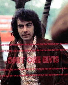 June 21, 1971 Singer Songwriter NEIL DIAMOND Photo POSING IN ENGLAND #3 - Picture 1 of 1