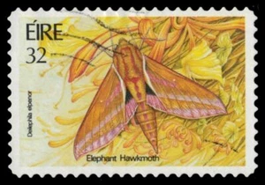 IRELAND 937 - Elephant Hawkmoth "Deilephila elpenor" Die-cut (pa11779) - Picture 1 of 1