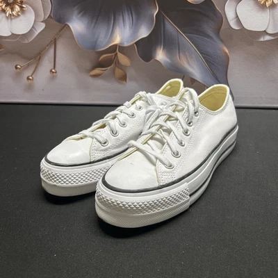 Converse Chuck Taylor All Star Platform White Low Top Size 5.5 Womens - Image 1 of 4