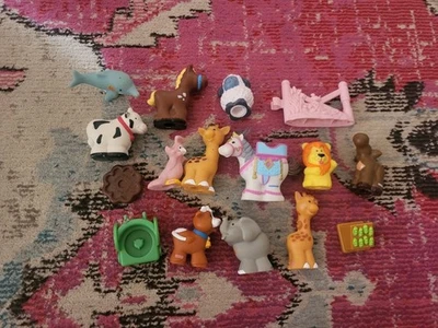 Lot of Fisher Price Little People Princess horse & gate assorted animals lot - Image 1 of 3
