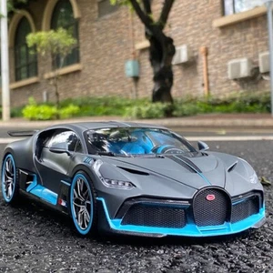 1:32 Bugatti Veyron Divo Model Car with Light and Sound Features - Bild 1 von 10