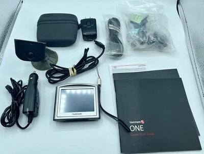 TomTom ONE v3 3RD EDITION GPS Car Traffic USA/Canada Maps portable receiver - Image 1 of 4