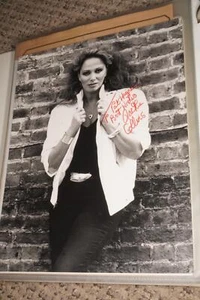 Signed Autograph Photo Jackie Collins Romance Novelist - Picture 1 of 2