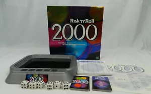 Risk ‘n’ Roll 2000 Dice Game Parker Brothers Hasbro Complete - Picture 1 of 9