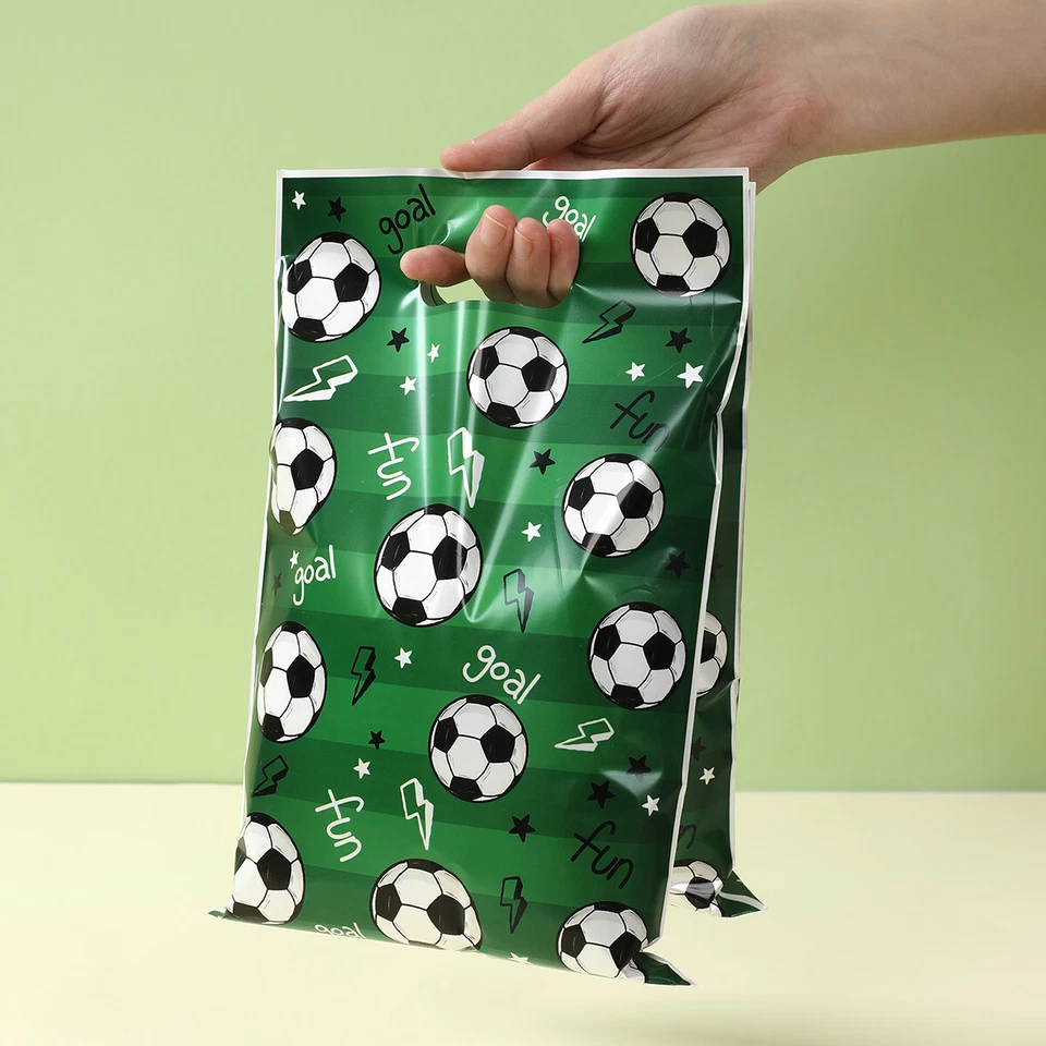 Bolsas de caramelos con tema de fútbol Bolsa de embalaje de regalo de fútbol Bolso de mano Fútbol Parte de cumpleaños Foto 1 de 4