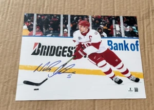 NICKLAS LIDSTROM SIGNED DETROIT RED WINGS 8X10 PHOTO BECKETT COA HAND SIGNED - Picture 1 of 1