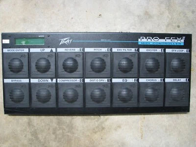 PEAVEY PRO Fex 2 MIDI CONTROLLER - Image 1 of 4