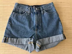Urban Outfitters BDG Mom High-Rise Rolled Hem Denim Jean Shorts Size 25 - Picture 1 of 4