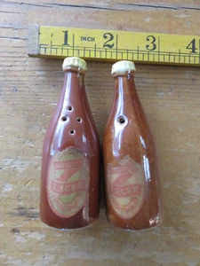 OLD AUSTRALIAN DARBYSHIRE POTTERY LAGER BOTTLE SALT & PEPPER SHAKERS - Picture 1 of 5
