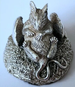 STERLING SILVER HALLMARKED SCULPTURE: MOUSE ON APPLE CORE by "COUNTRY ARTISTS" - Picture 1 of 10