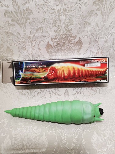 Variable Uncanny Embryo Horrible Battery Operated 10” Alien Godzilla ...