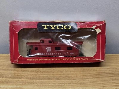 Vintage HO Scale Red PRR Pennsylvania 15723 Caboose Train Car  - Image 1 of 4