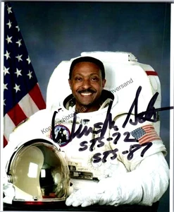 Original Autograph Winston Scott NASA Astronaut // Autogramm Autograph si 354096 - Picture 1 of 2