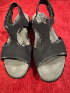 SAS Harmony Black Casual Sandals Shoes Women Size 7 1/2 W - New - Picture 1 of 10