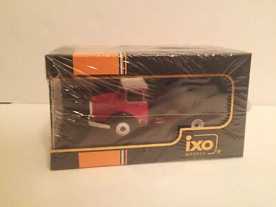 1/43 1951 Bernard 150 MB Tracktor / Truck , IXO Models TR028 - Image 1 of 4