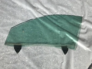 Original Audi A4 Front Left Window Glass - Picture 1 of 4
