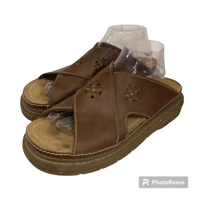 Y2K Vtg Faded Glory Chunky Platform Flower Cutout Brown Sandals Womens Sz 11 - Image 1 of 4