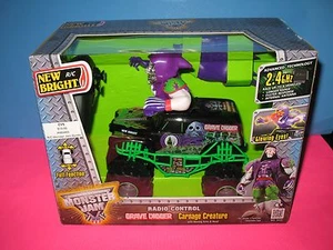   NEW BRIGHT R/C Monster Jam GRAVE DIGGER 1:24 Scale CARNAGE CREATURE 2.4 GHZ - Picture 1 of 3