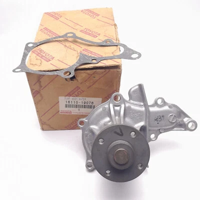 Bomba de agua puede ser apta para Toyota Carina II Celica Corolla 16110-19076 NOS Foto 1 de 4