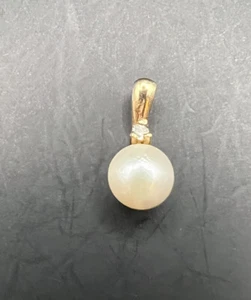 14 Karat Gelbgold 6 mm weiße Perle Diamant Anhänger - Bild 1 von 4