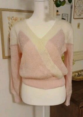 Suéter feminino pequeno anos 80 vintage Charlotte Van Horne chiclete rosa - Imagem 1 de 4