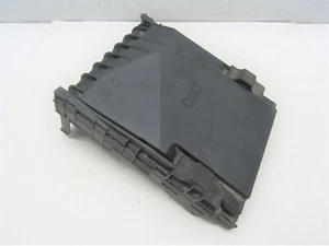 VW TIGUAN 2011-15 FUSEBOX COVER (2.0l 16v TDI DIESEL CFFB) 1K0937132F     O8327 - Picture 1 of 9