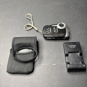 Fujifilm FinePix XP10 Water, Shock, Dust & Freeze Proof Digital Camera - Picture 1 of 8
