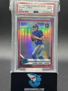 2019 Panini Daniel Jones PINK Optic Rated Rookie RC PSA 9  - Bild 1 von 2
