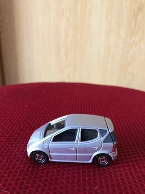 107 Mercedes Benz A Class Storage Item o1 - Image 1 of 4