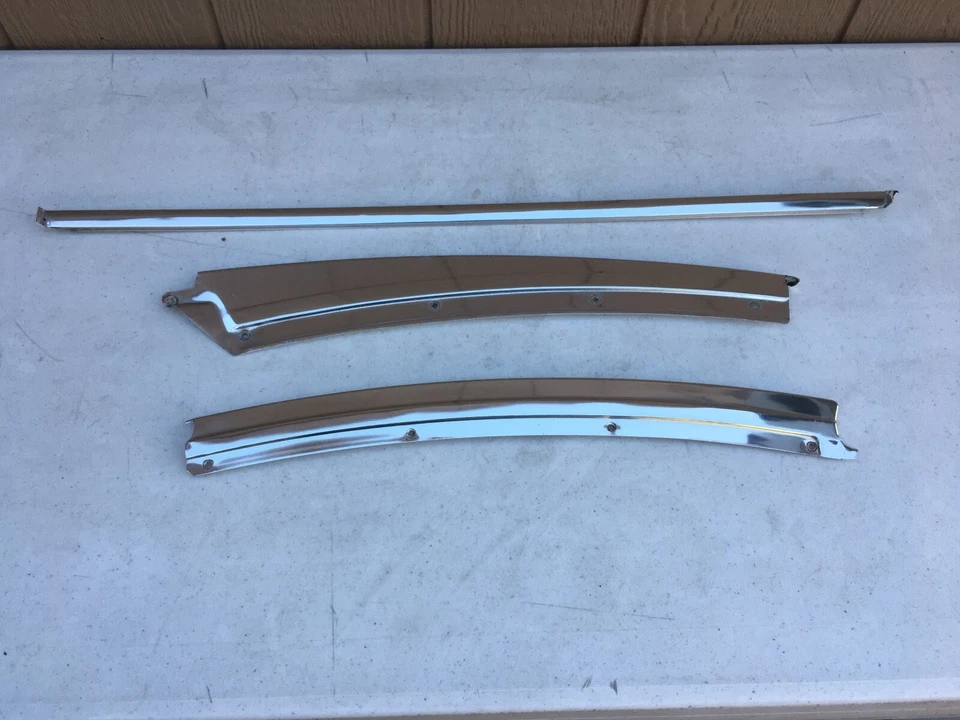 Cadillac 1977-1984 sedán Deville marco de apertura de puerta moldura conductor trasero Foto 1 de 4