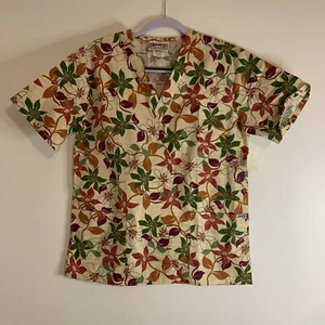 Stars Multi-Color Floral V-Neck Scrub Top Medical Uniform Small - Picture 1 of 8