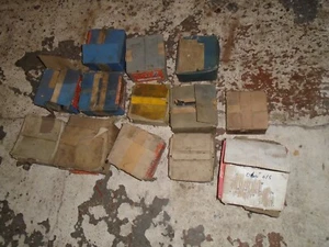 Ein Austin 7 Sieben Kolben Satz. 14 Sets auf Lager alle im gebrauchten Zustand - Bild 1 von 2