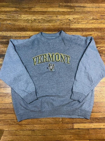 University of Vermont Catamount Vintage Crewneck Sweatshirt Gray Mens Sz XL Cover