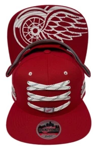 Zephyr NHL Detroit Red Wings RARE Lacer "Locker Room" flat bill SnapBack Hat NWT - Picture 1 of 6