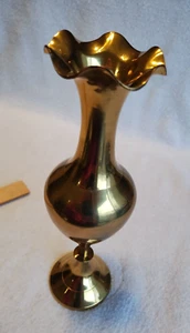 Hampton Brass Made in India 11" Ripple Edge Vase See Pics - Picture 1 of 9