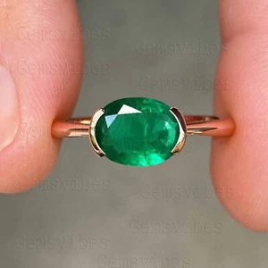 Anello con pietre preziose smeraldo 3 ct in argento sterling 925 fatto a mano delicato creato in laboratorio - Foto 1 di 5