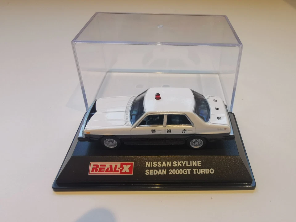 Police Nissan Skyline Sedan 2000GT Turbo 1/72 Real-X Boxed - Image 1 of 1
