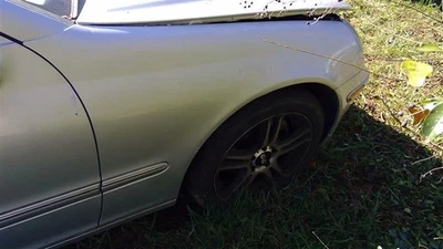 乘客挡泥板 203 型轿车 C230 适合 01-07 梅赛德斯 C 级原始设备制造商 — 第 1/4 张图片