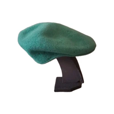 Boné vintage Kangol 504 100% lã vermelho verde autêntico Reino Unido masculino. Falhas - Imagem 1 de 4