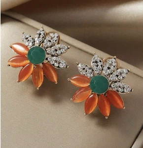 Chico’s Flower Earrings Daisy Colorblock Stud CZ Petal Boho Encrusted VTG Orange - Picture 1 of 6
