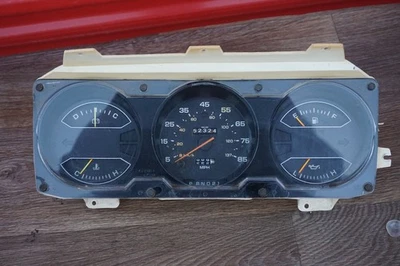 Cuadro medidor de instrumentos Dodge Ram D100 D150 D250 W150 1981-1989 CABLE ROTO Foto 1 de 4