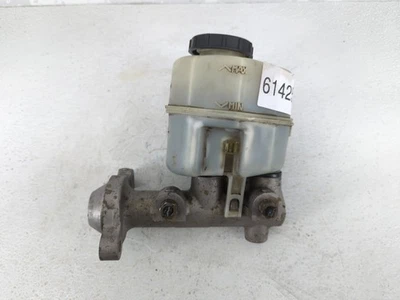 2005-2007 Ford Freestyle Brake Master Cylinder E31TU - Image 1 of 4