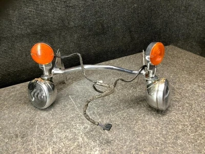 02 Harley Davidson Road King FLHR Front Spotlight Blinker Bar 90I - Image 1 of 4