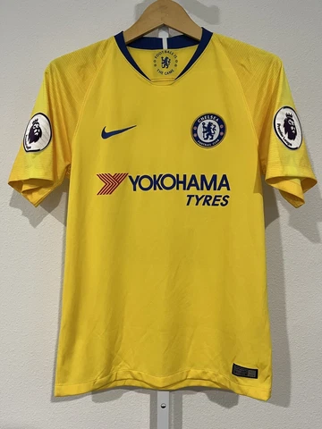 CHELSEA NIKE 2018/2018 FOOTBALL Yellow JERSEY #10 HAZARD SIZE S 919008-720 Cover