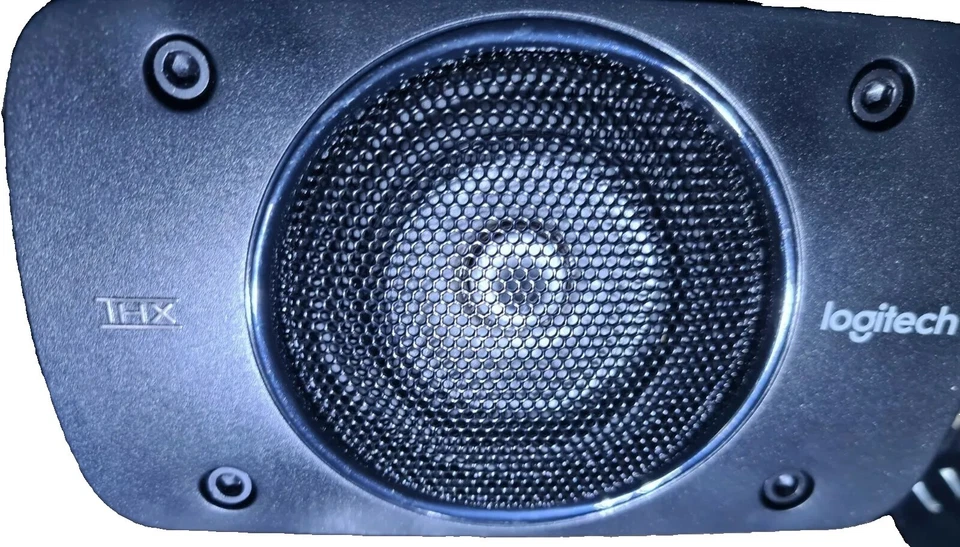 Logitech 906 Satellitenlautsprecher Logitech Z906 Satellit Lautsprecher -Horiz. - Bild 1 von 1