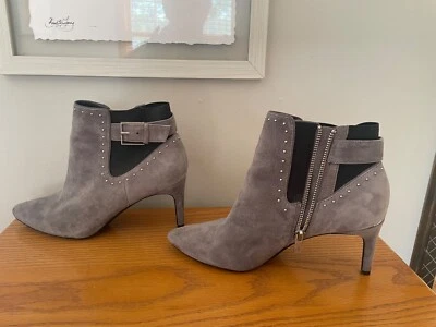 Calvin Klein 女式靴子 9 码 — 第 1/4 张图片