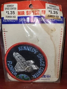 VINTAGE NASA TOURS SPACE SHUTTLE KENNEDY SPACE CENTER FLORIDA PATCH NOS - Picture 1 of 1