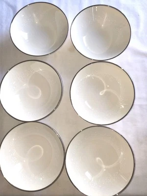 Set of 6 Noritake Montblanc Ivory 7527 Fruit Dessert Sauce Bowl Platinum Trim - image 1 of 4